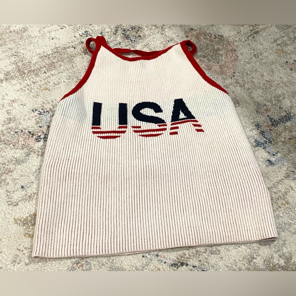 Hollister womens cropped tank top.